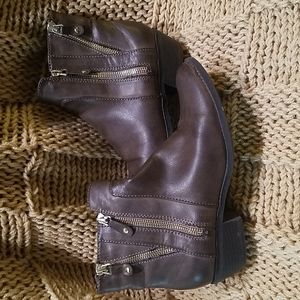 Soft Comfort ankle boots